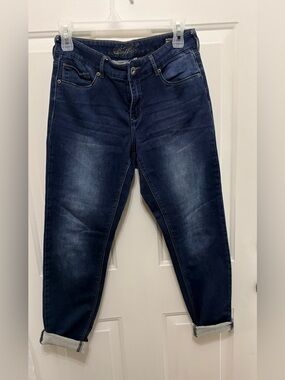 Buffalo mid-rise slim boyfriend capri jeans sz 4